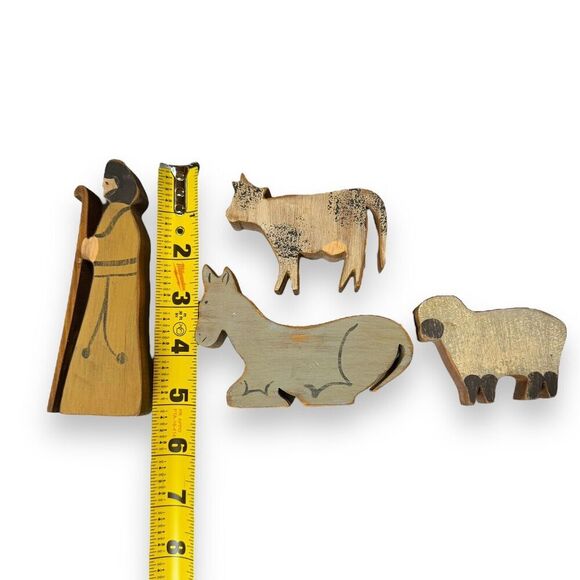 VTG Primitive Handmade Nativity Stable Holy Family Wise Men Angel 12 Piece Set - Picture 6 of 16